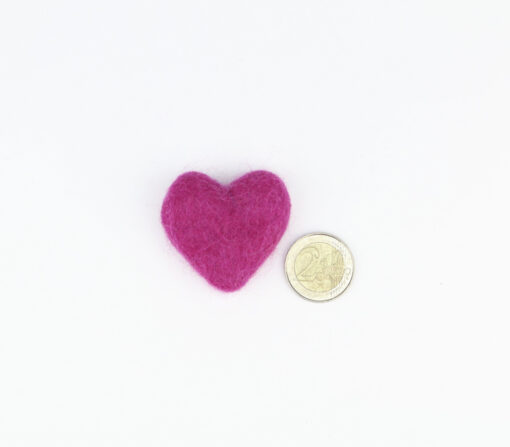 Herzen aus Filz Farbe fuchsia