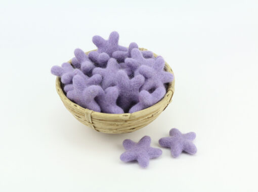 Sterne aus Filz Farbe flieder