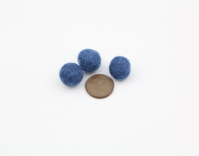 Filzkugeln 1cm Farbe dunkelblau