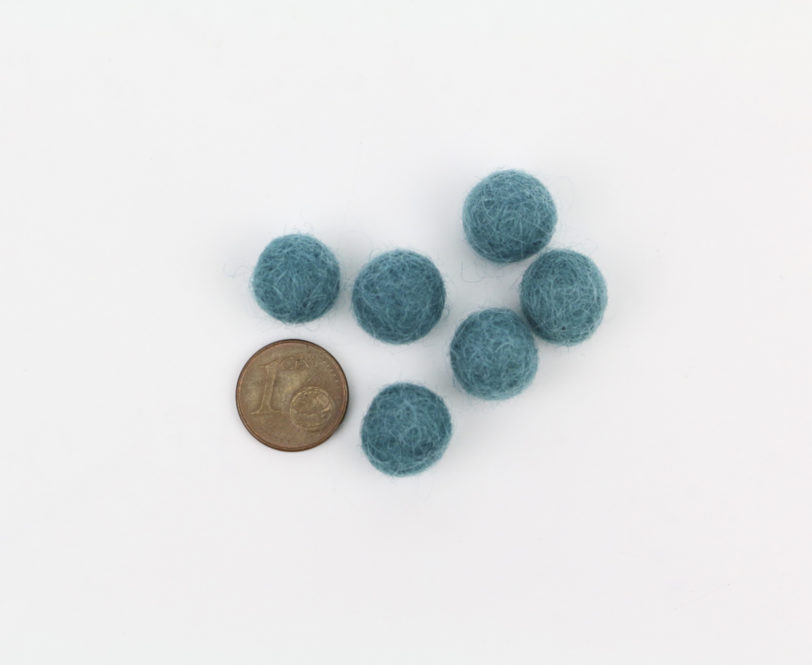 Filzkugeln 1cm Farbe blau-gruen