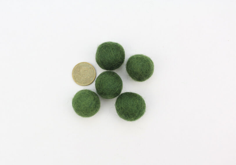 Filzkugeln Größe 2,5 cm Farbe dunkelgrün