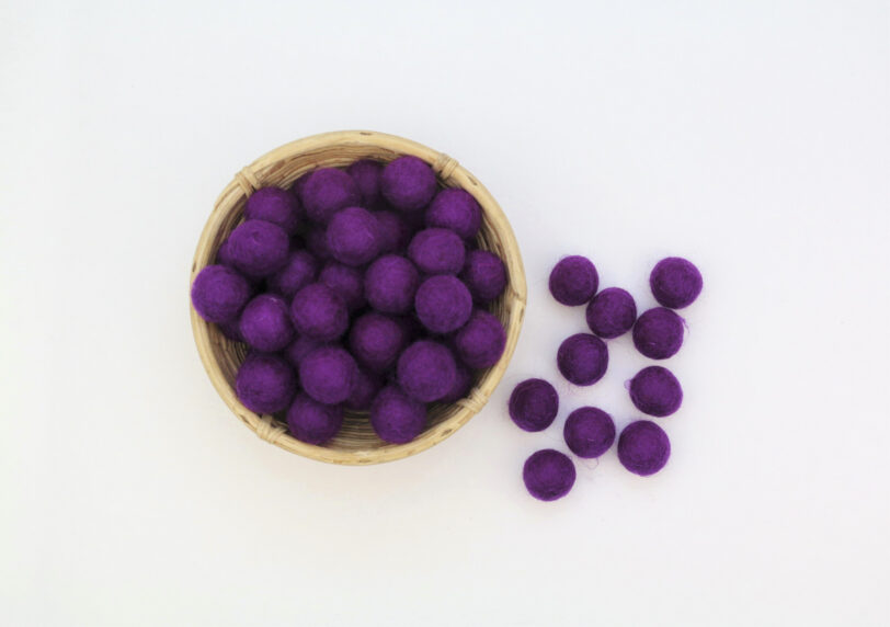 Filzkugeln Größe 2,5 cm Farbe violett