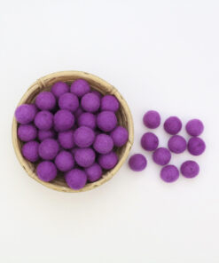 Filzkugeln Größe 2,5 cm Farbe lila
