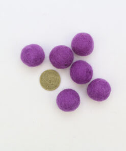 Filzkugeln Größe 2,5 cm Farbe lila