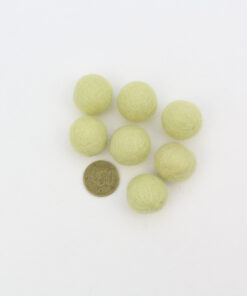 Filzkugeln Größe 2,5 cm Farbe blassgrün
