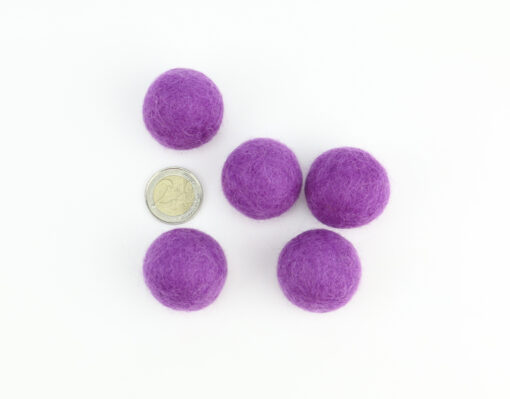 Filzkugeln Größe 3 cm Farbe lila