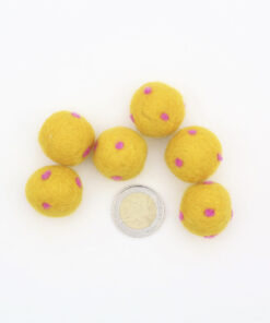 Filzkugeln Polka Dot sonnengelb pink